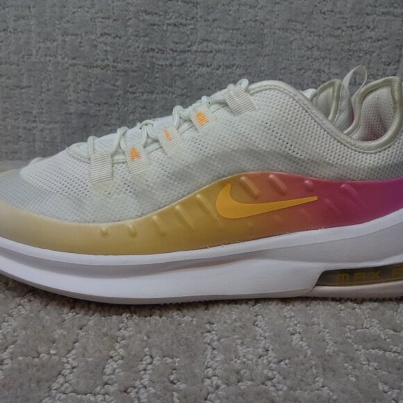 Nike Air Max Axis Women's Size 7 US Multicolor Running Sneakers BQ0126-101 - Picture 3 of 10